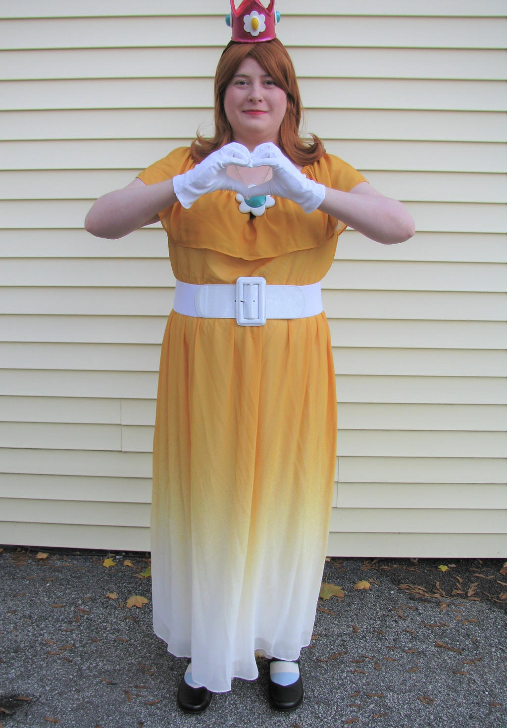 espíritu Quejar Aproximación Classic Princess Daisy Halloween Costume by bluehentrooper on DeviantArt