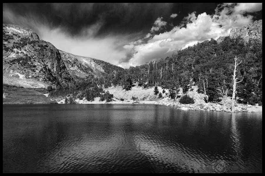 St. Mary's Lake 02 -BW-