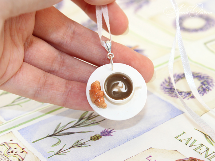 Pendant with coffee