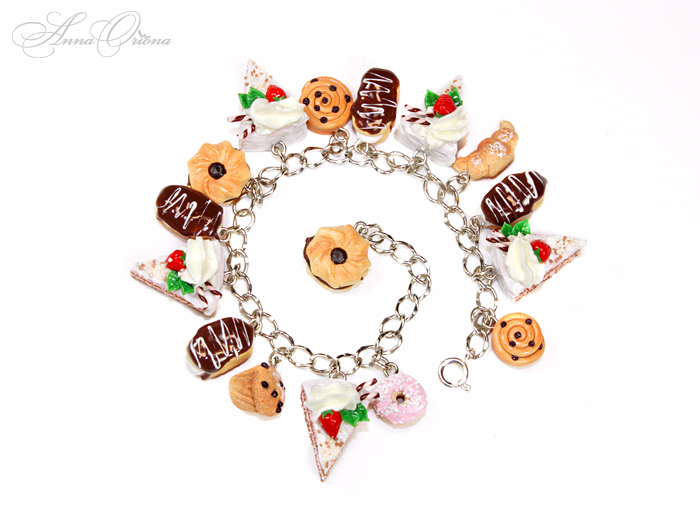 Dessert bracelet