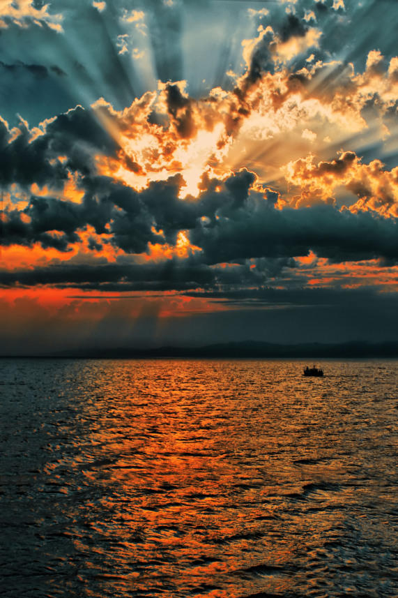 Infared Sunset infrared by tokimato on DeviantArt