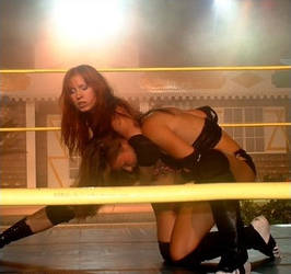 Kisu vs Miss Sandie 2