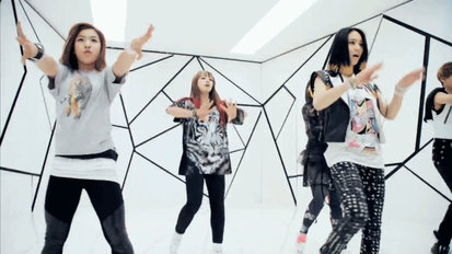 [GIF] #4yearswithfx: f(NU ABO) Era