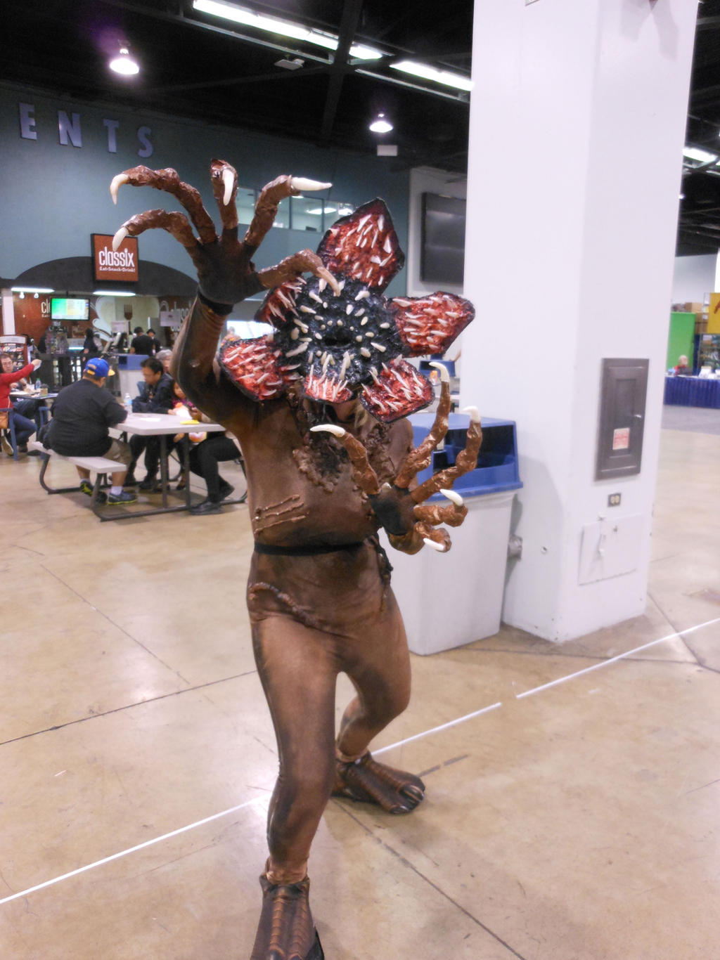 Wondercon 2017 , Stranger Things  Monster