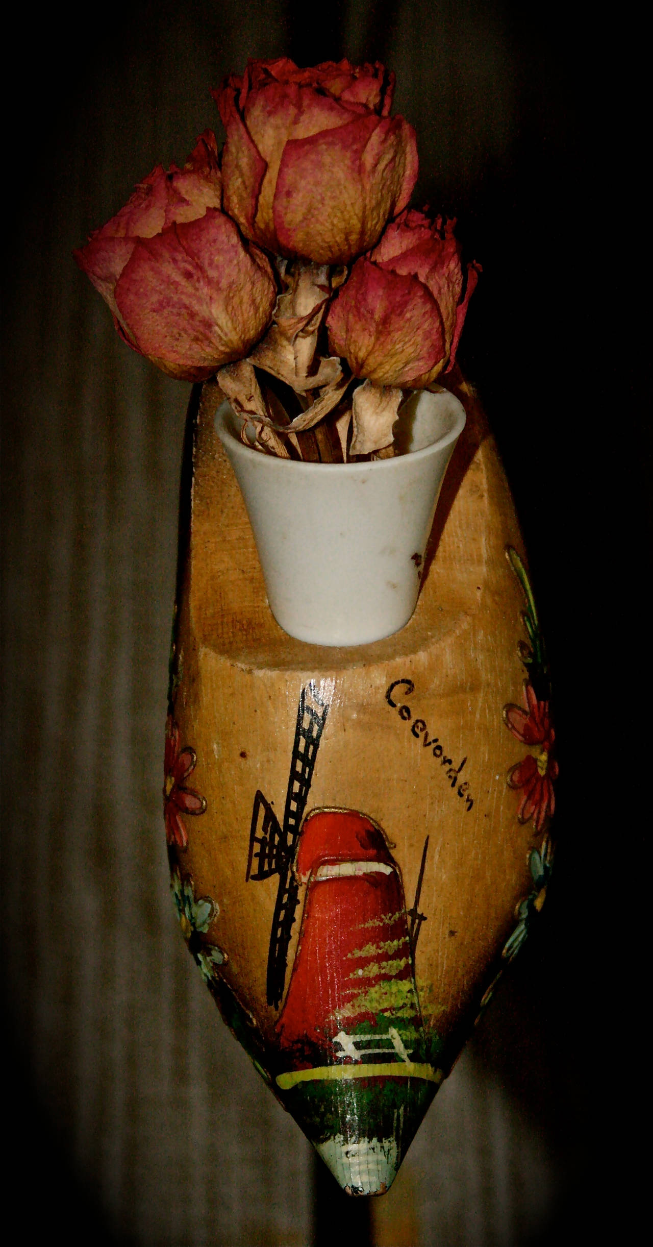 of Dried Roses, Wooden Shoes and Windmills by FiXato