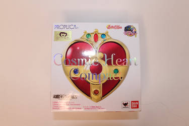 Proplica Sailor Moon Cosmic Heart Compact
