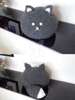 huge crochet cat