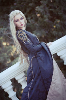 Cersei Lannister - Mourning Gown