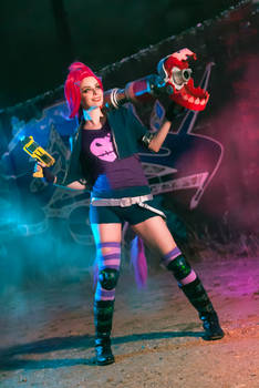 Jinx Slayer cosplay