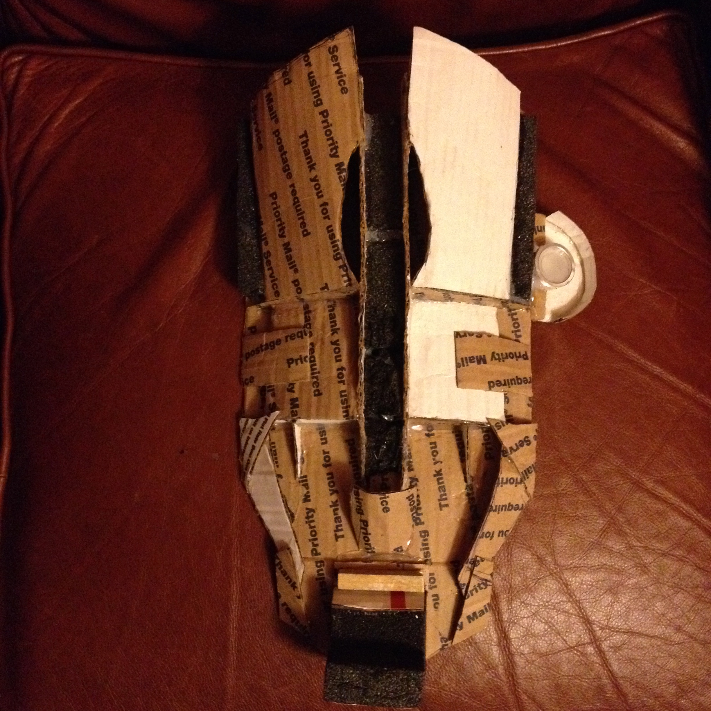 Dead Space R.I.G Cardboard Frame (W.I.P)