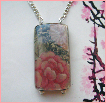 Pretty Flower Necklace +sold+