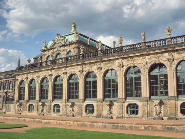 Zwinger2