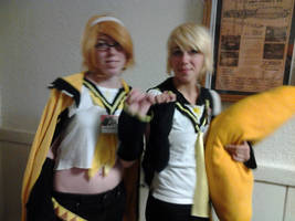 Rin and Len