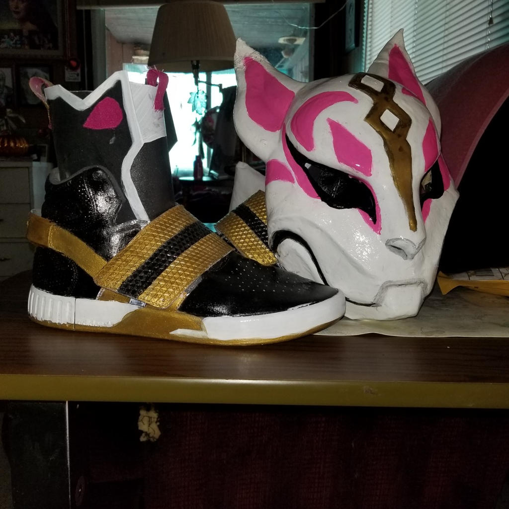 Drift Fortnite diy mask and shoes by Kr3w1988 on DeviantArt