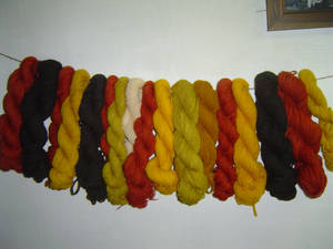 Natural dyed wool yarn