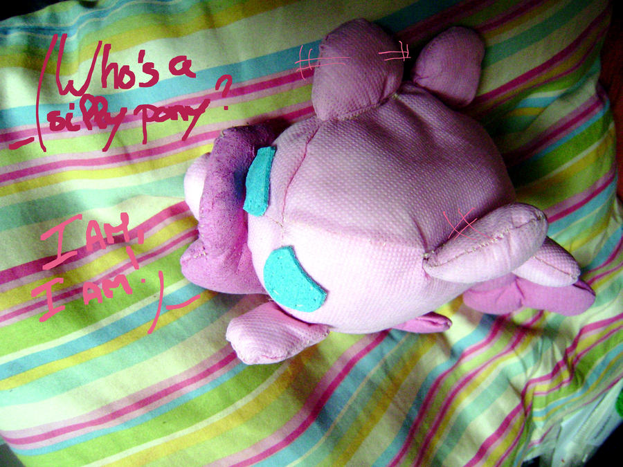 Pinkie Blob by RanSurround on DeviantArt