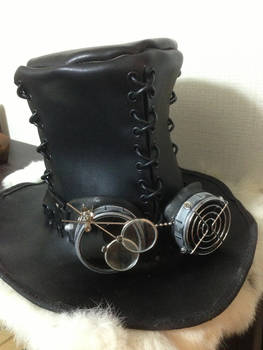 Steampunk Black Top Hat and Googles