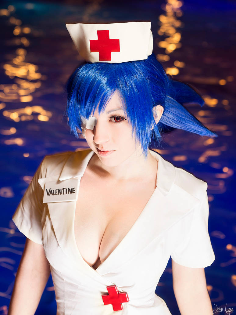 Valentine cosplay. Валентайн скуллгерлс косплей. Valentine Skullgirls Cosplay. Skullgirls Valentine косплей. Валентайн Skullgirls косплей косплей.