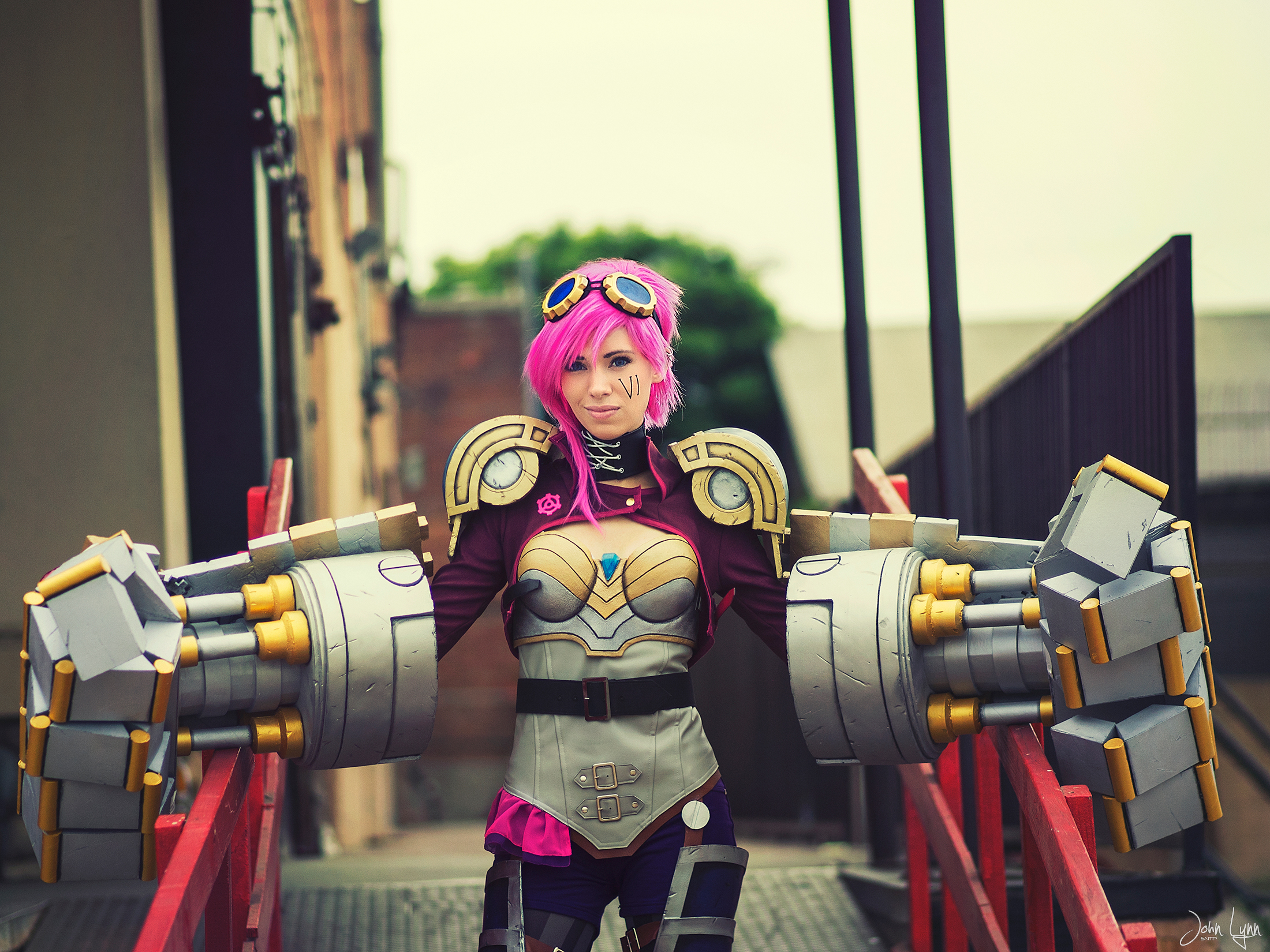 Vi Cosplay 2