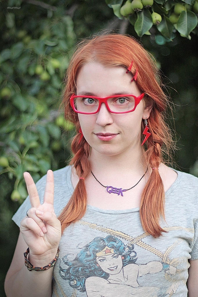 Geek girls are luv by Misstaxidermy on DeviantArt