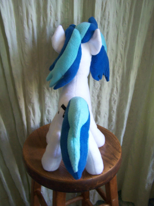 Vinyl Scratch Done ~ Rear view