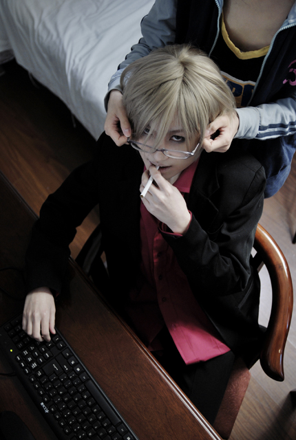 cosplay  gravitation