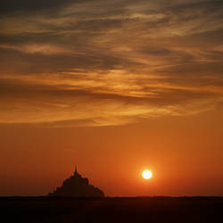 evening at mt saint michel....