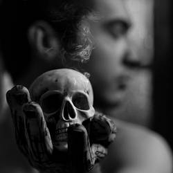 Hamlet by MeisterDesZirkuss