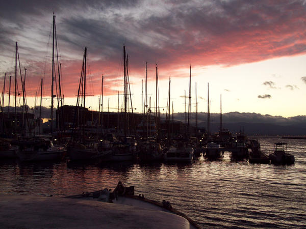 Angry Sunset Angry sunset by baronesscat on DeviantArt