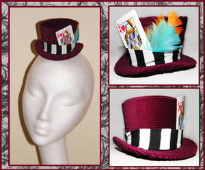 Mad Moxxi Mini Hat