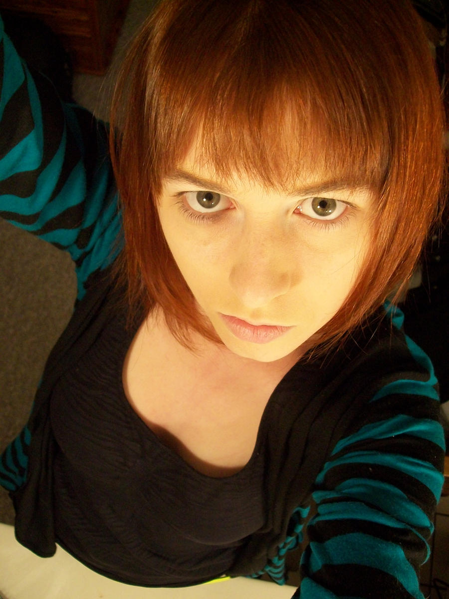 Red Hair And Green Eyes By Gnomesequence On Deviantart