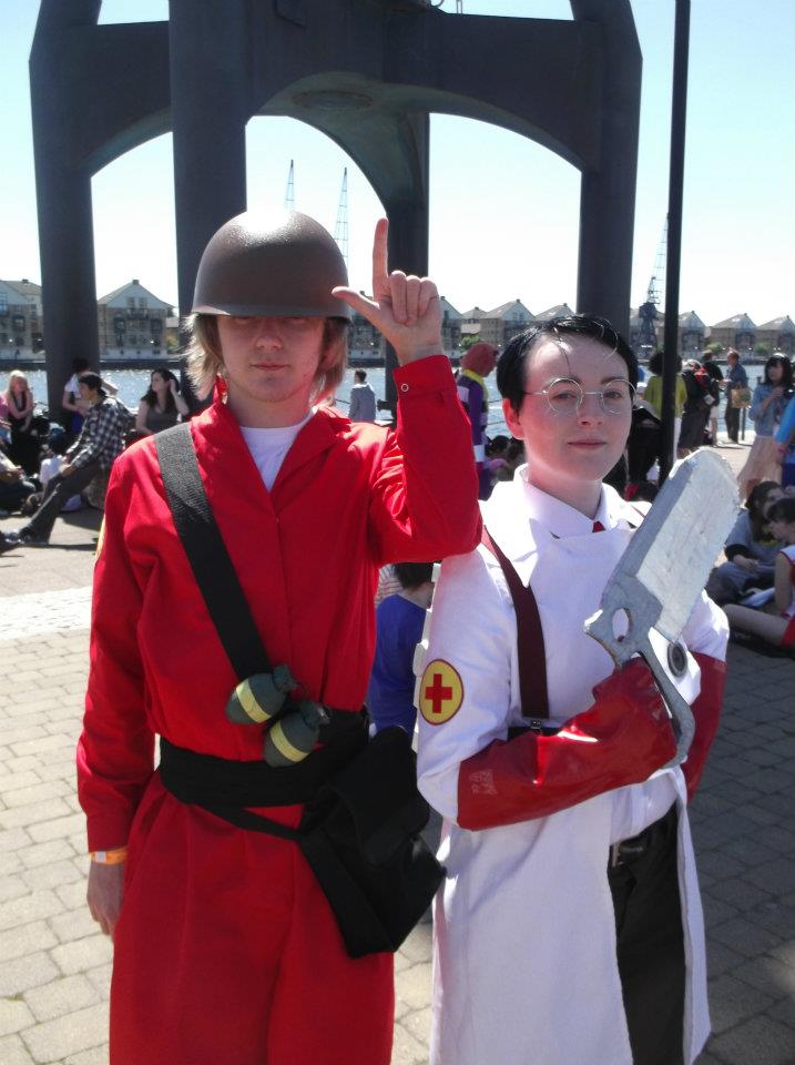 Red Medic + Red Soldier