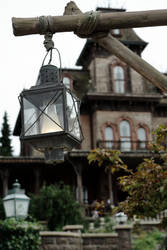 Lantern of the Dead (Phantom Manor)