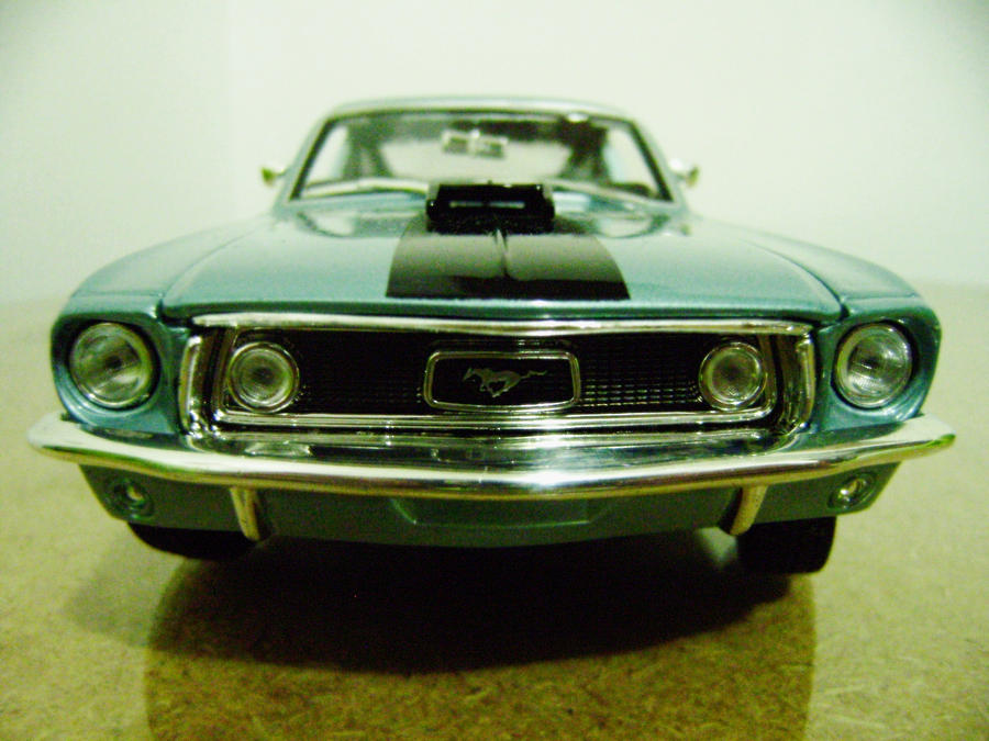 ford mustang jet cobra 68 scale 1 18