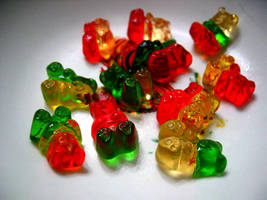 mutilate the gummy bears