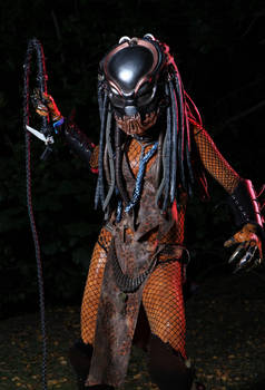 Predatory lady in the dark 2