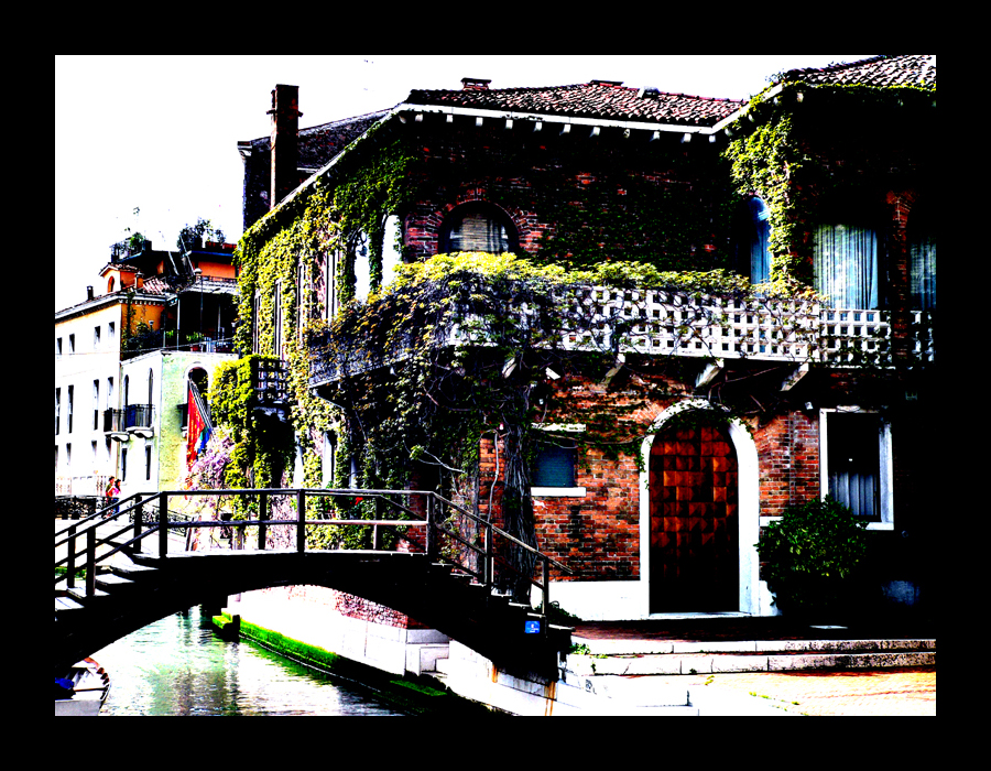 Venice - Ivy-clad House