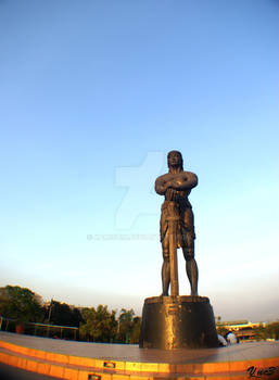 Lapu Lapu Statue