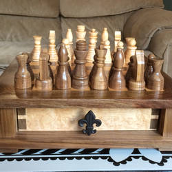 Bird's Eye Maple and walnut Chess Set 2