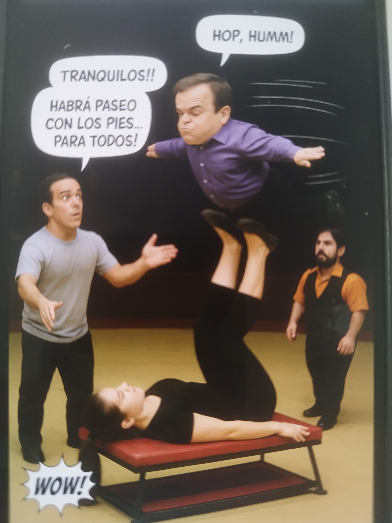 Chica acrobata con los pies en el circo