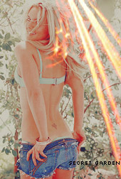 Britney Spears icon 11