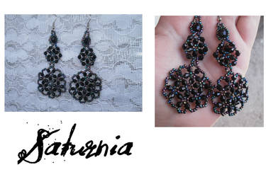 Elegant gothic earrings