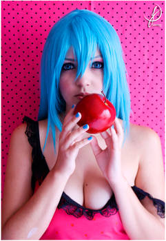 Hatsune Miku - the apple