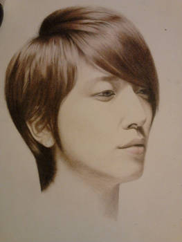 Jung Yong Hwa