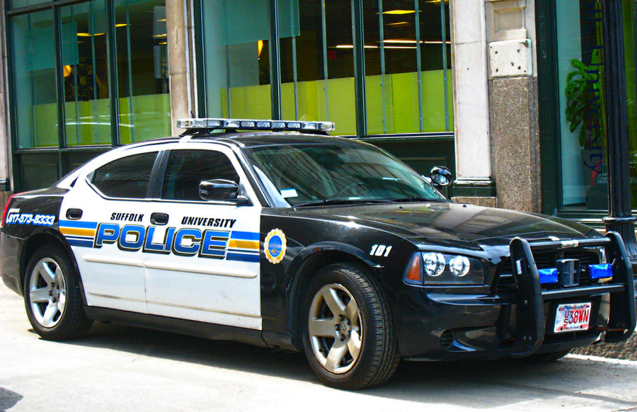 Зеленая полицейская машина. Машины полиции Нью Йорк 2022. New York Police car 2008. Saab New York Police. Машинка Police City 911.