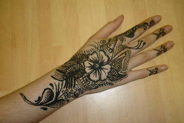 Henna design on model.