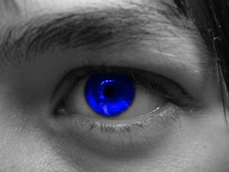 Blue Eye by D-g-A