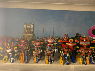 Mighty Morphin Megazord Collection 