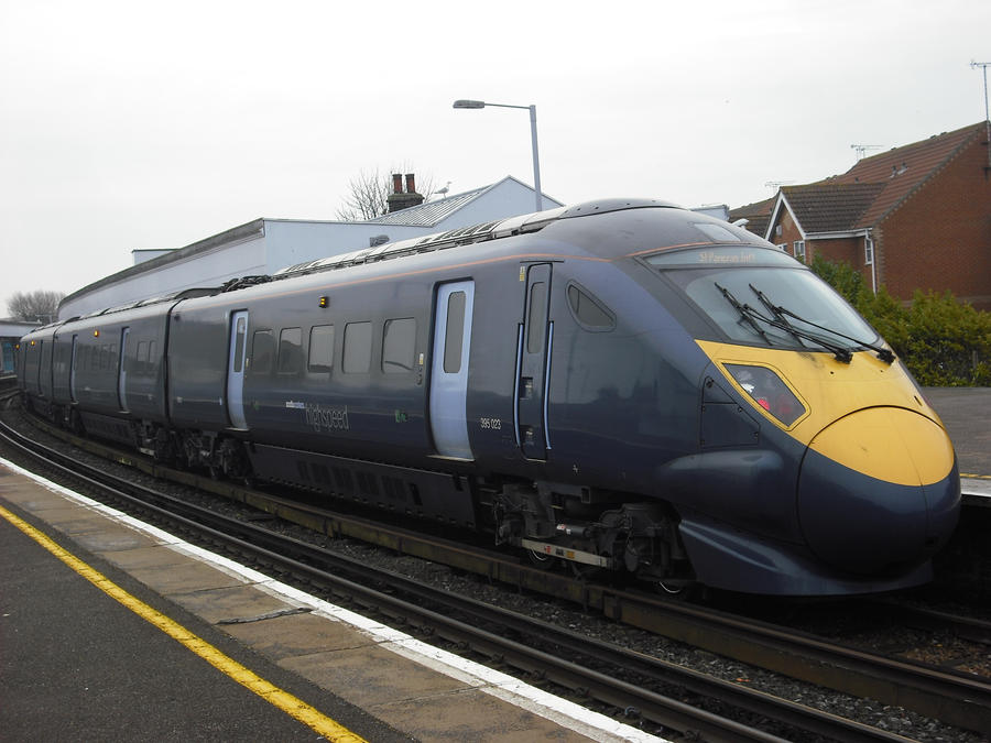 Southeastern High Speed Train by betterwatchit on DeviantArt
