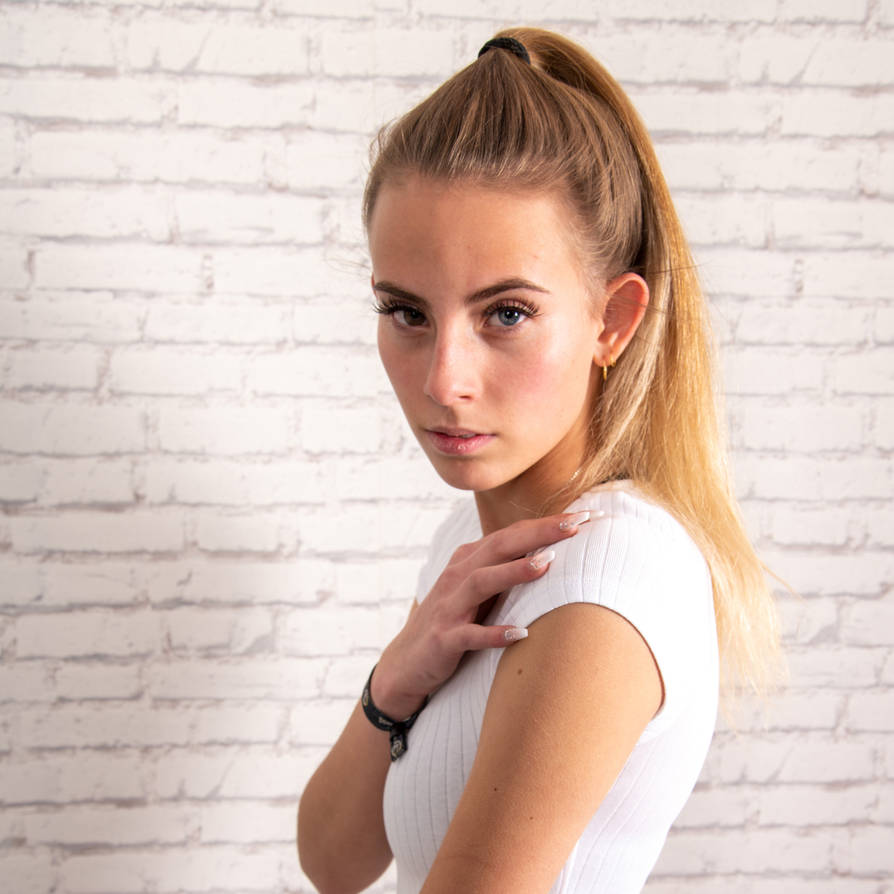 Jamie Lee by rasmus-art on DeviantArt